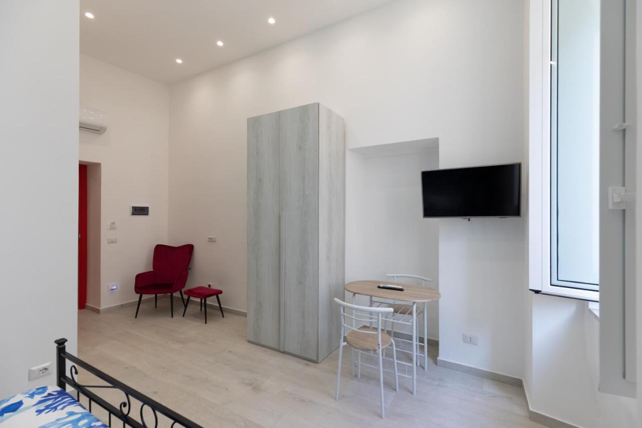 My Brilliant Home With Jacuzzi 2 Steps From St Toledo Napoli Ngoại thất bức ảnh