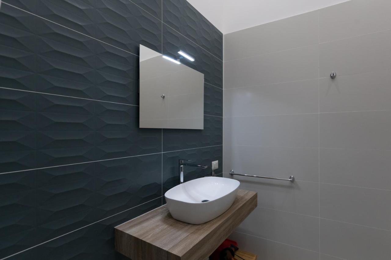 My Brilliant Home With Jacuzzi 2 Steps From St Toledo Napoli Ngoại thất bức ảnh