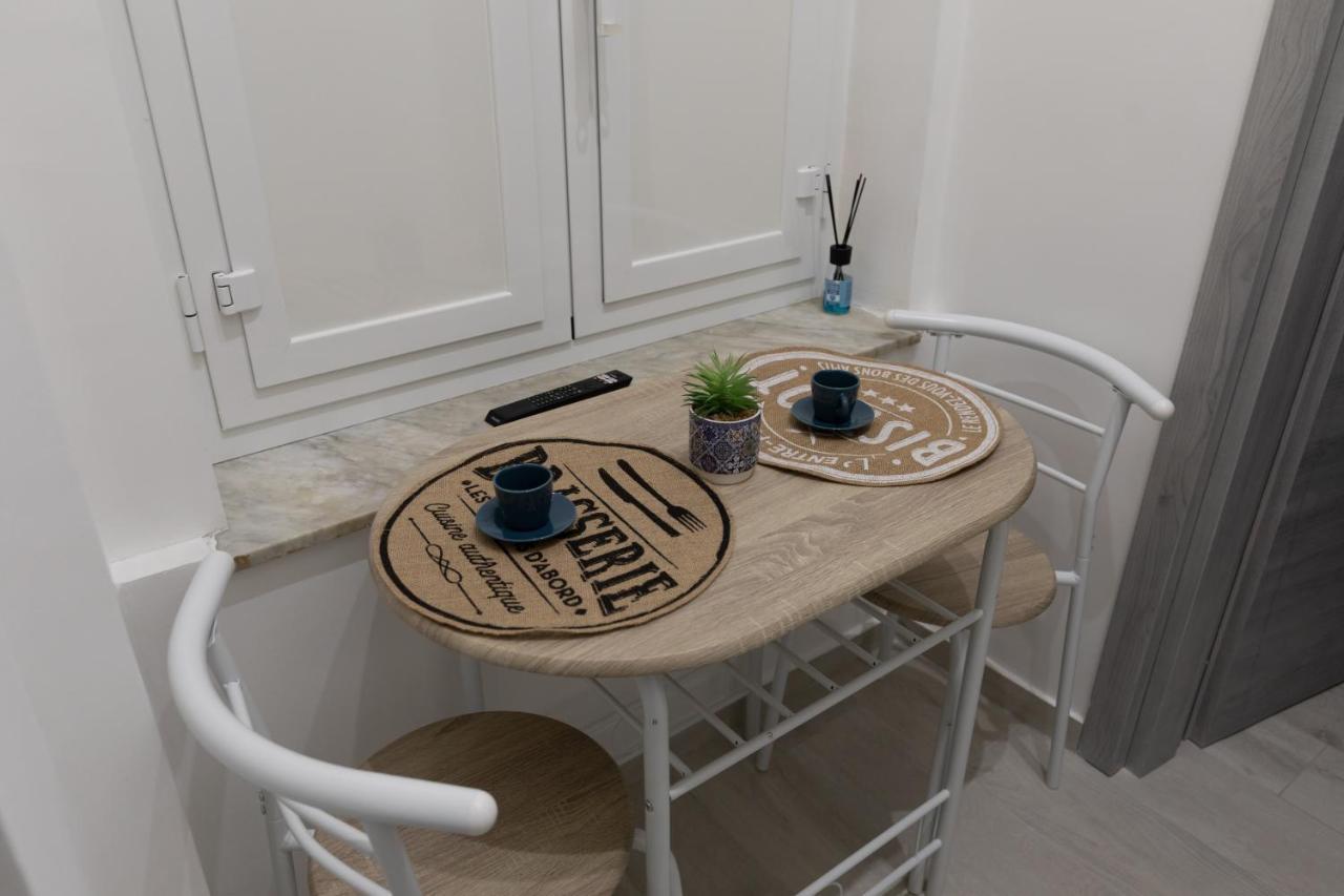 My Brilliant Home With Jacuzzi 2 Steps From St Toledo Napoli Ngoại thất bức ảnh