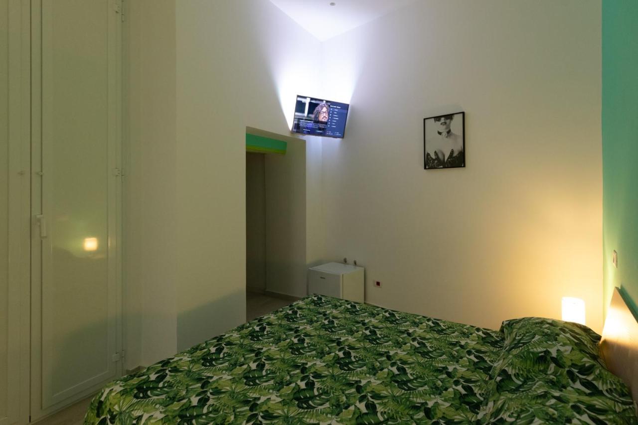 My Brilliant Home With Jacuzzi 2 Steps From St Toledo Napoli Ngoại thất bức ảnh